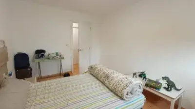 Piso en Venta Poio 4 Dormitorios 2 Baños Amueblado