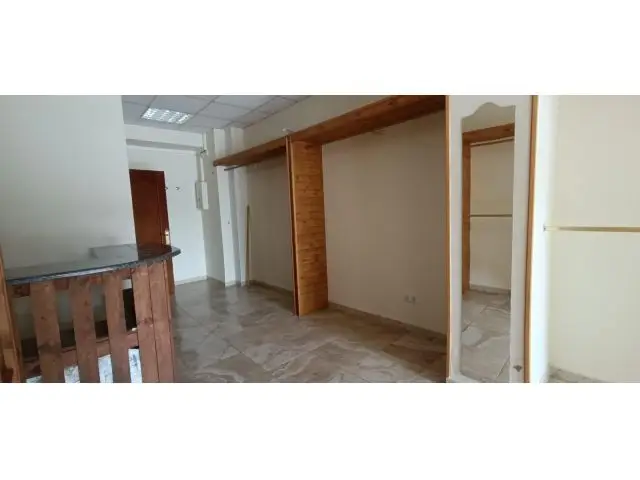 Local Comercial en Cuatro Caminos 60m2