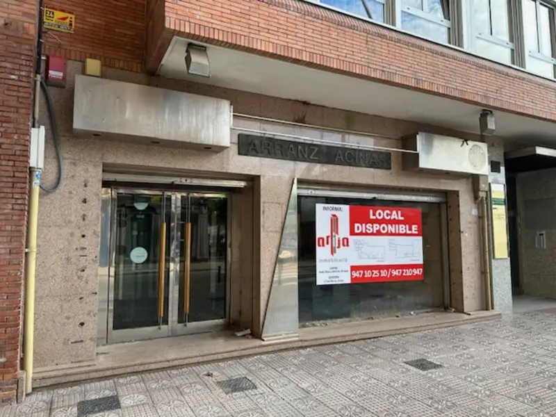 Local Comercial en Plaza Espa																																																																																																																																																																																																																																																																																																																																																																																																																																																																																																																																																																																																																																																																																																																																																																																																																																																																																																																																																																																																																																																																																																																																																																																																																																																																																																																																																																																																																																																																																												

