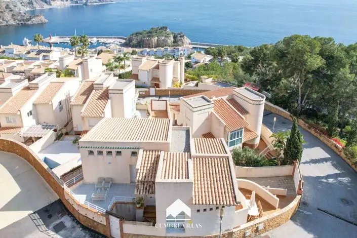 Villa de Lujo 4 Dormitorios La Herradura