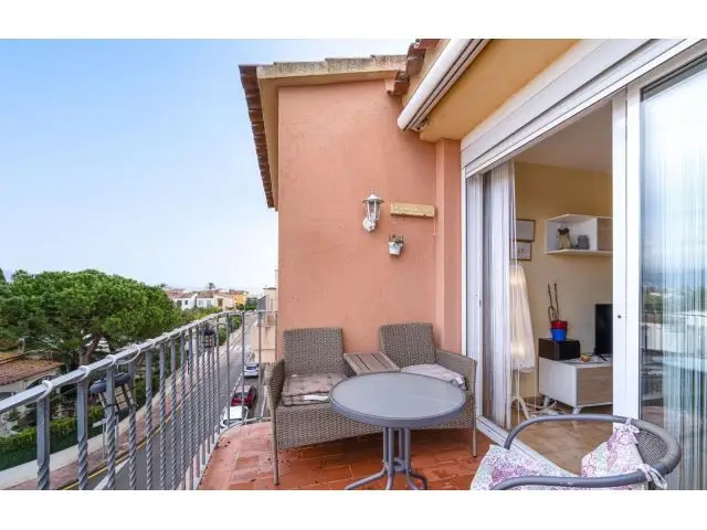 Apartamento en Venta Empuriabrava Girona Cerca Playa