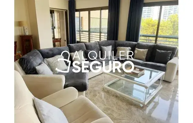 Alquiler Apartamento 2 Dormitorios 175m2 Benidorm