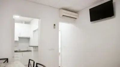 Apartamento en Alquiler Fontsanta Fatjo 3 Habitaciones Equipado