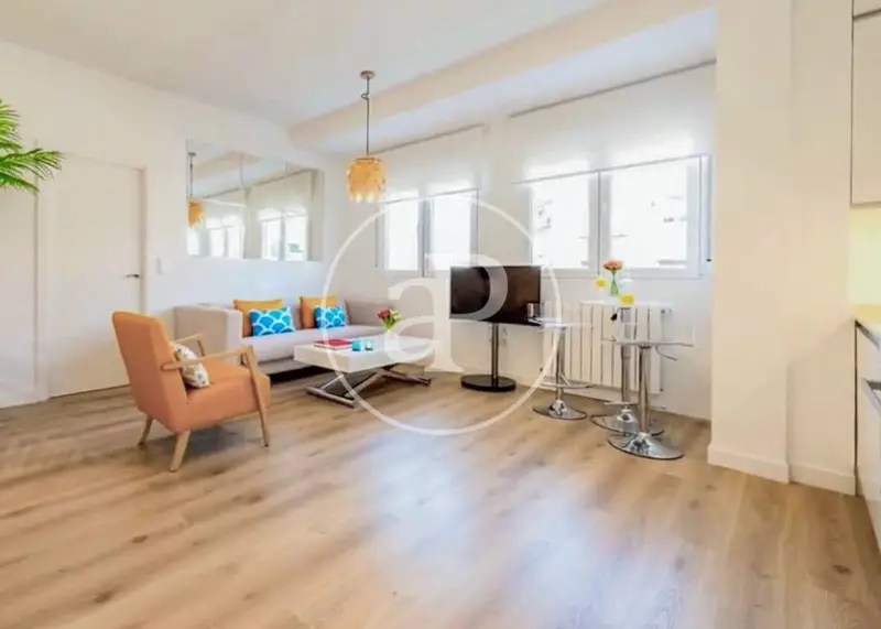 Apartamento Amueblado en El Viso Madrid 3 Dormitorios Cerca de Avenida de America