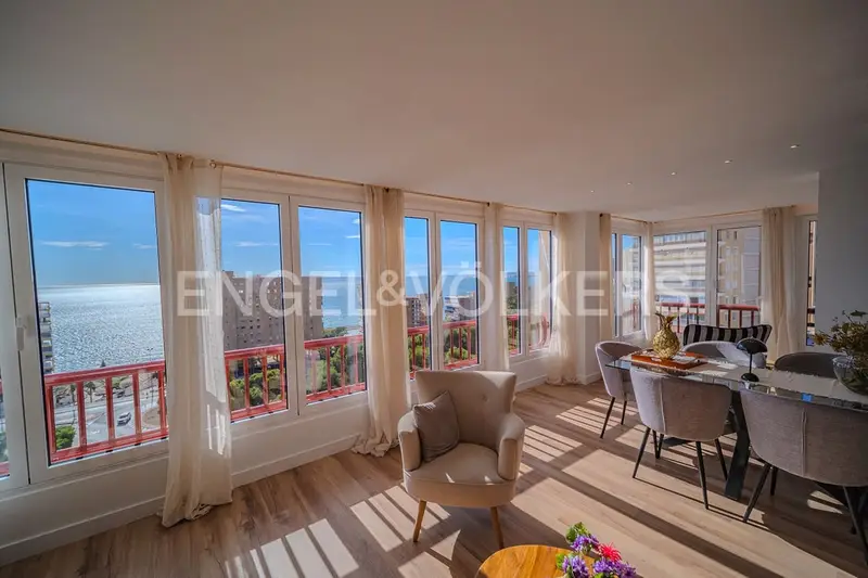 Apartamento en Venta Albufereta Alicante con Vistas