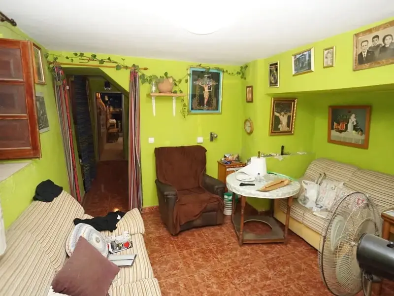 Casa en venta Orgiva dos dormitorios dos terrazas