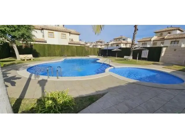 Bungalow en Venta Orihuela Costa Playa Golf III