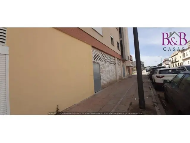 Local en Alquiler Camposoto 76m2 Ideal Hosteleria Oficinas
