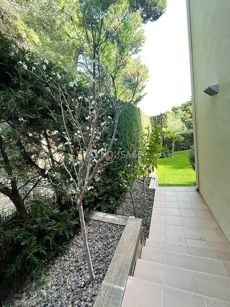 Casa en Venta en Cabrils 5 Dormitorios 3 Banos Jardin Piscina