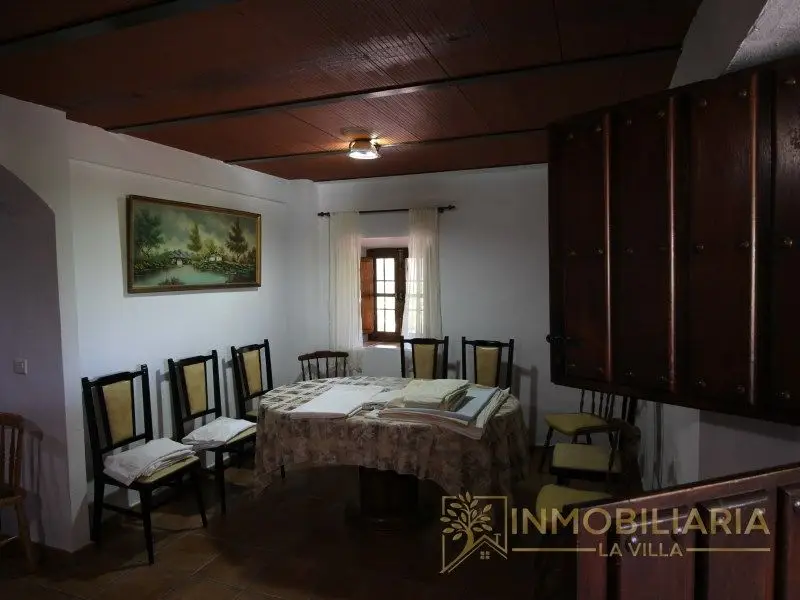 Venta Casa Rural con Vistas Espectaculares - Capacidad 14 Personas