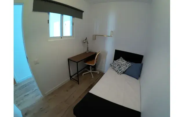 Habitaci
ón individual en L'Hospitalet de Llobregat
