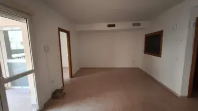 Piso en Venta en Residencial Buenavista cerca de la Playa