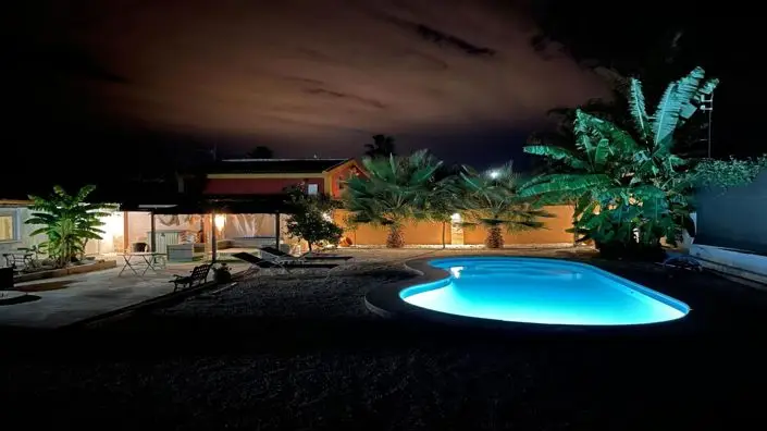 Villa 4 Dormitorios en Venta Alhaurin el Grande Coin