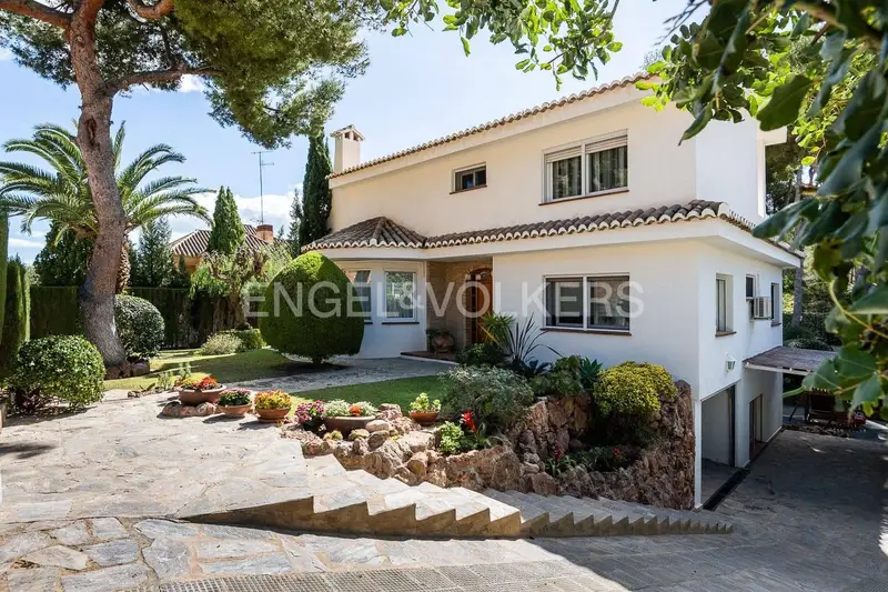 Chalet en Venta Los Monasterios Valencia