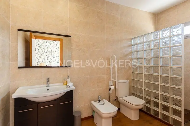 Casa en Olocau 5 Dormitorios 7 Ba	nos