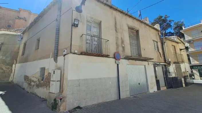 Edificio historico con 2 apartamentos enormes Orihuela