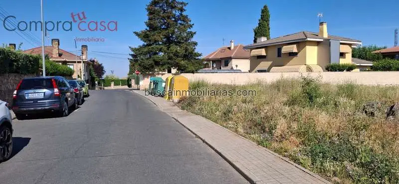 Parcela Urbana en Venta La Lastrilla 3344m2
