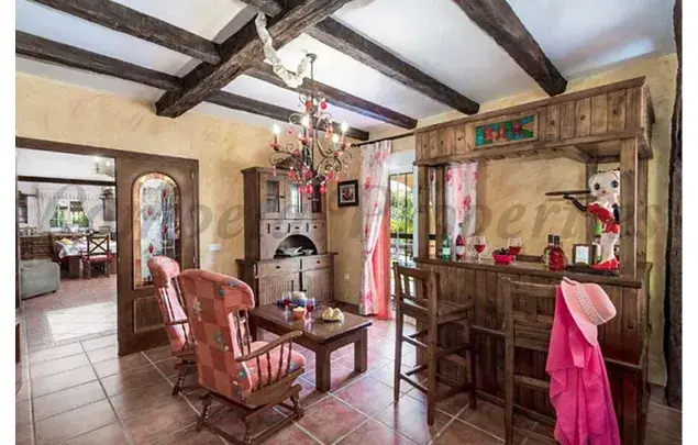 Alquiler Villa Agueda Andalucia: Casa 4 Dormitorios 170m2