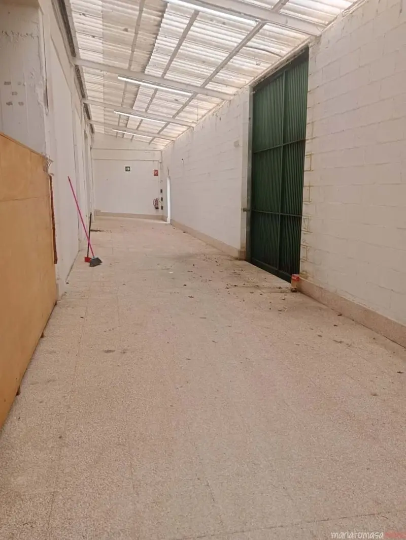 Almacén en Venta Vitoria Gasteiz 380m2 Ideal Familias Estudiantes