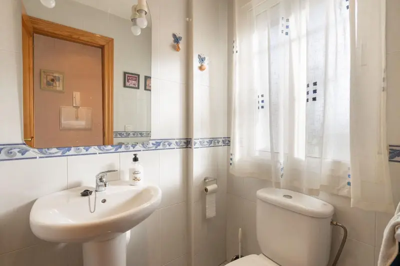 Adosado en Venta en Maracena Gran Espacio y Comodidad