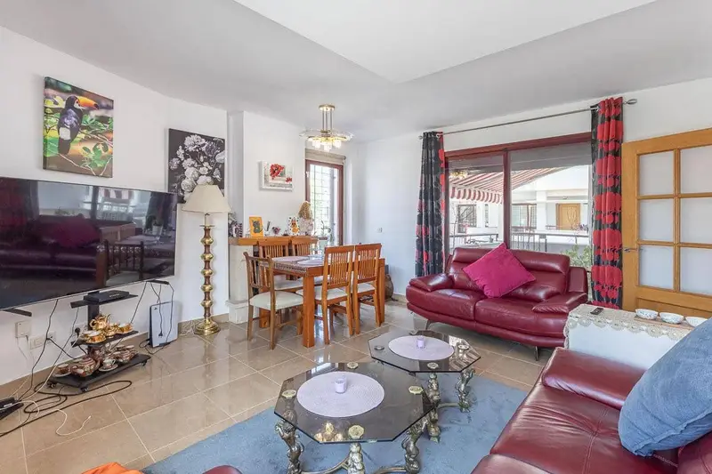 Casa en Venta Armilla 5 Dormitorios 4 Banos Gran Oportunidad