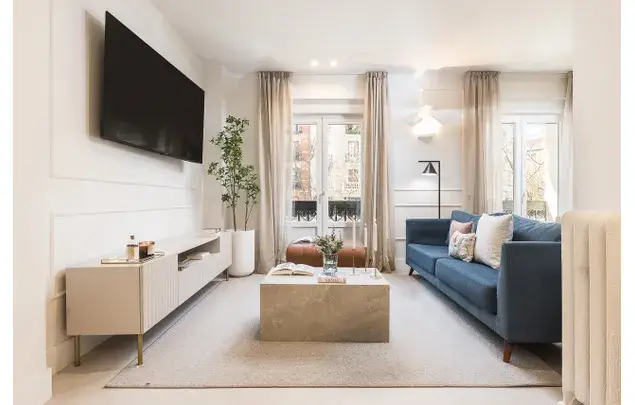 Apartamento en Alquiler Madrid Chamberi 2 Dormitorios 90m2