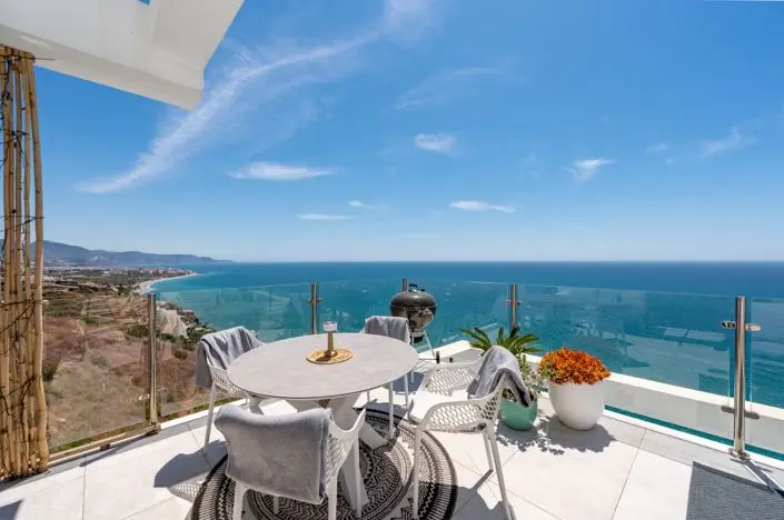 2 Bed Apartment for sale