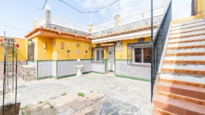 Casa en Venta en El Jau Granada - Reforma Integral - Patio y Terraza