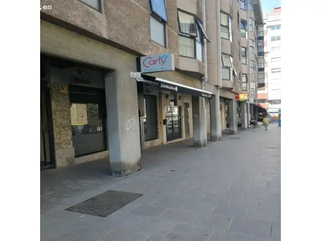 Cafeteria equipada en venta A Coruna alta rentabilidad