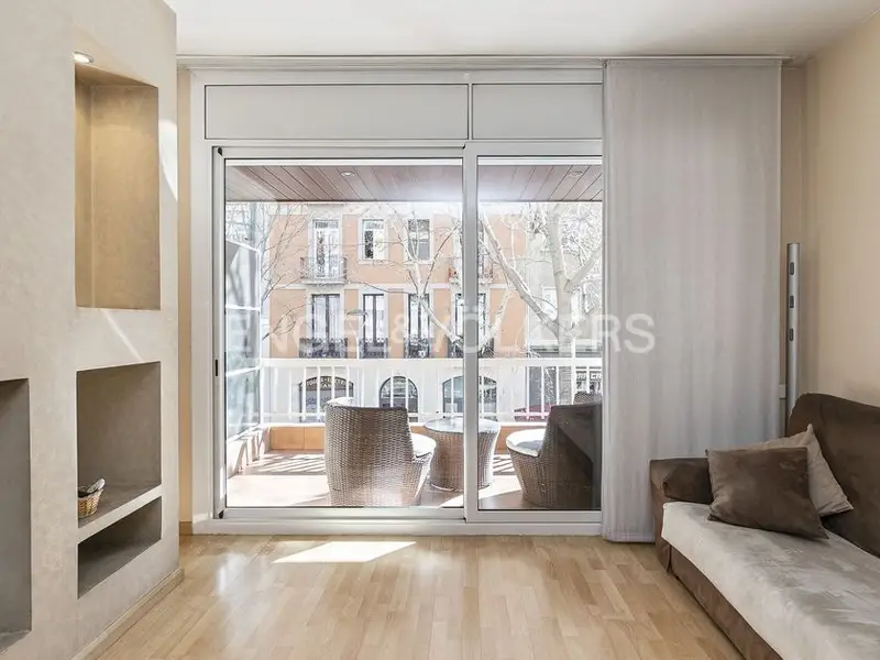 venta Piso en San Antoni, Eixample (W-02TR3U)- Globaliza