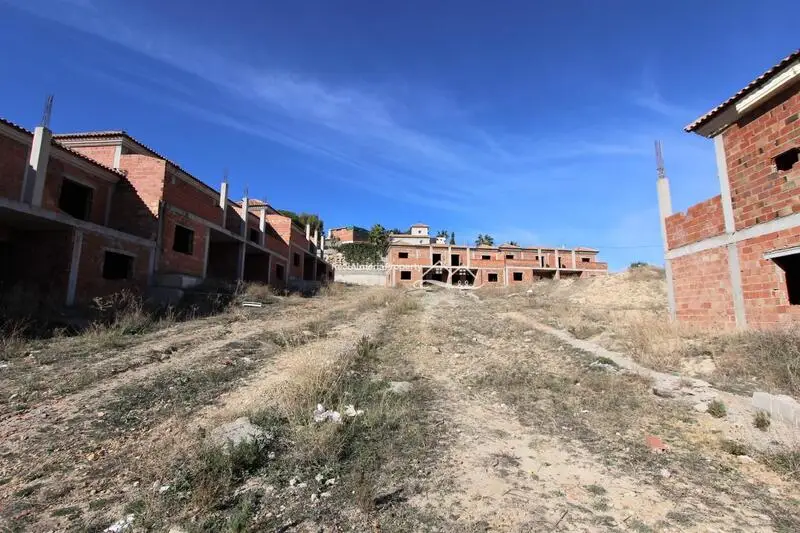 26 Dúplex en Alfaix Los Gallardos: Oportunidad para Inversores