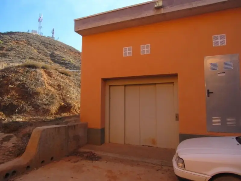 Garaje en venta en Teruel 25m2 CL LA MUELA