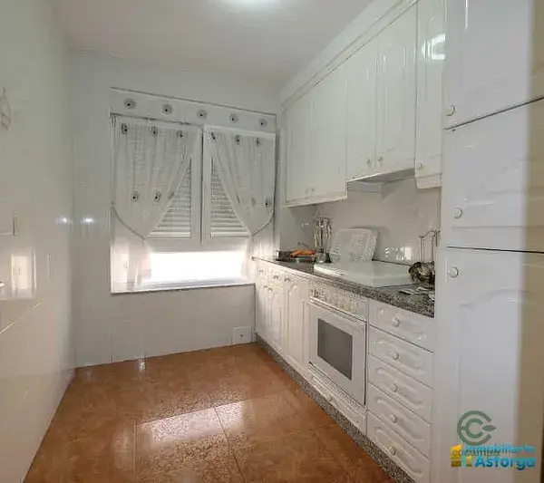 Adosado en Astorga 106m2  2 Plantas Garaje Opcional