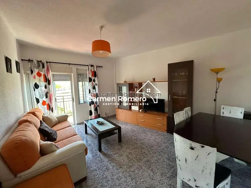 Piso en Venta Salamanca: 3 Dormitorios, Balcón y Ascensor
