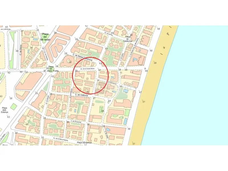 Venta Local Comercial Platja d Aro 404m2 Restaurante Equipado