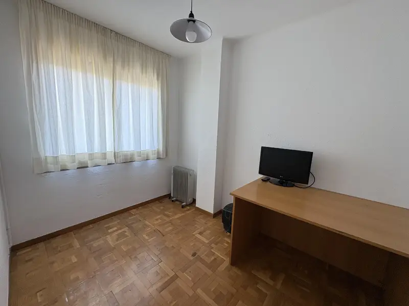 Piso en venta en Can Gambús Sabadell 4 habitaciones 2 baños