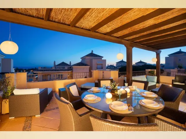 Adosado 4 Dormitorios Elviria Vistas al Mar Lujo