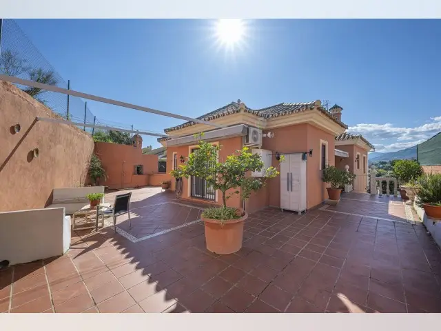 Casa Villa 4 Dormitorios Marbella Venta
