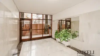 Piso en Venta Puerto Chico 3 Dormitorios 2 Baños