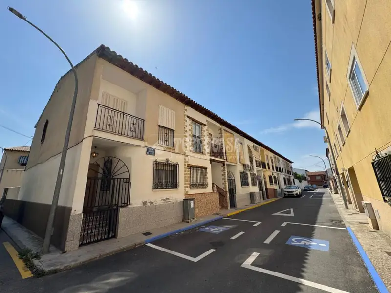 Chalet Adosado en Venta Yepes