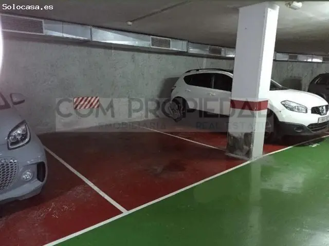 Plaza Parking Amplia Avda Jaime III - 18m2 - Cochera Grande