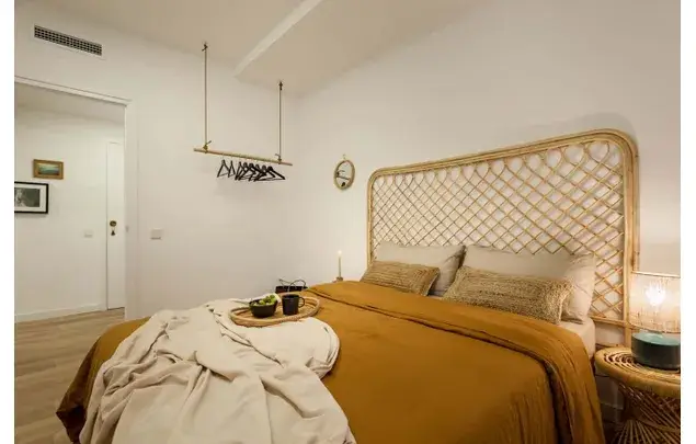 Apartamento 5 Dormitorios 100m2 Barcelona Alquiler Temporada Media Larga