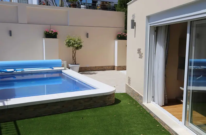 Casa-Villa de 3 Dormitorios en venta Marbella, España