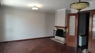 Casa Adosada en Venta O Porriño 280m2 3 Dormitorios