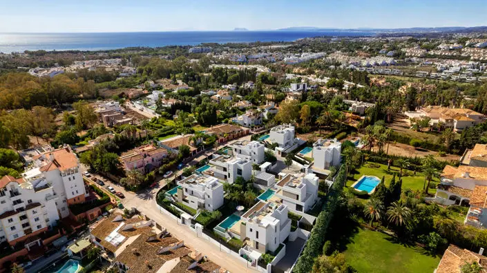 Villa de Lujo en Estepona 3 4 Dormitorios Piscina Privada