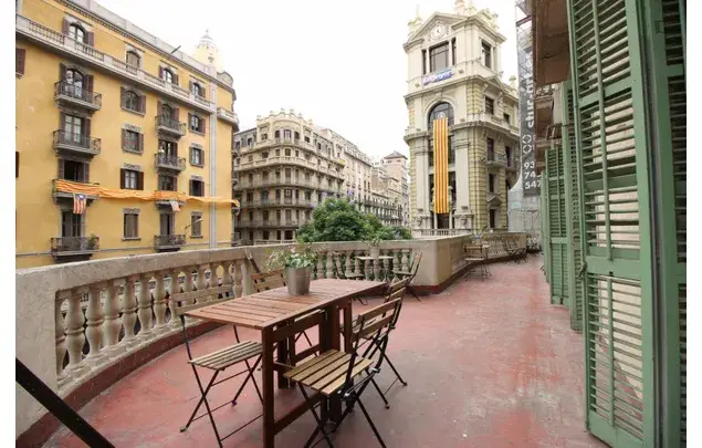 Apartamento 7 Dormitorios Barcelona Alquiler Estudiantes J

óvenes