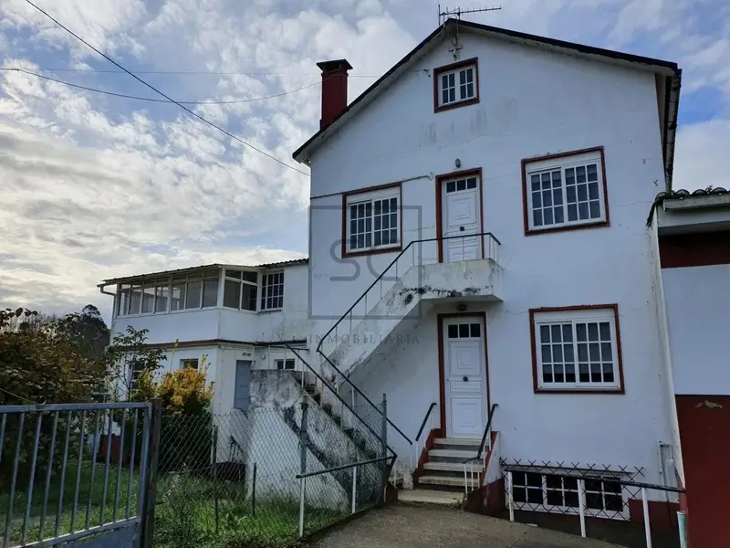 Venta Casa con calefacción en Seselle Ares 3 Viviendas Garaje Local Finca