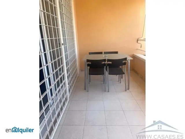 Alquiler Piso 2 Dormitorios Aguadulce Temporada Escolar
