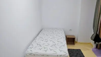 Alquiler Piso Calle Rio Porto 23