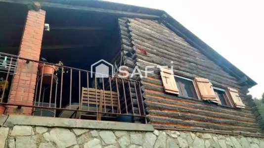 Cabaña con encanto en parcela de 1000m2